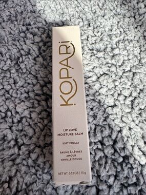 Kopari Soft Vanilla Lip Love Moisture Balm - Cream & Gold Accents